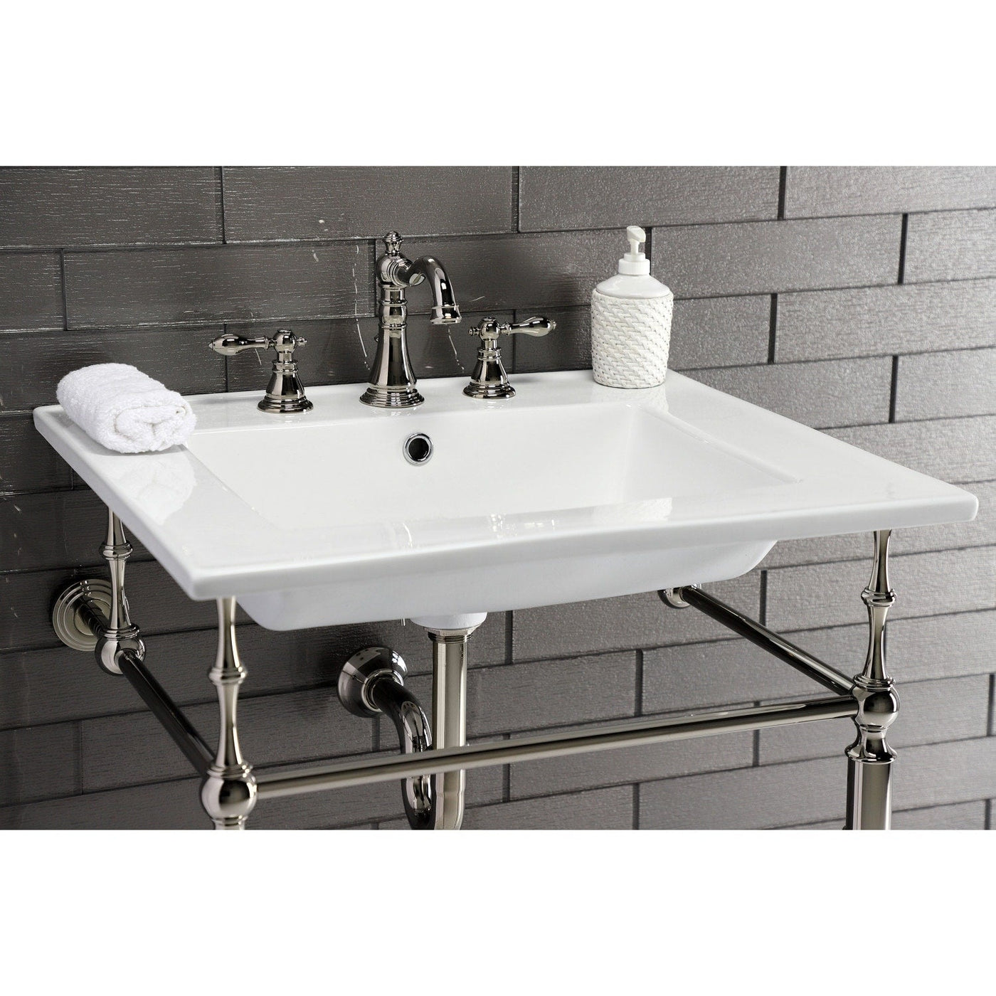 American Classic Widespread Bathroom Faucet