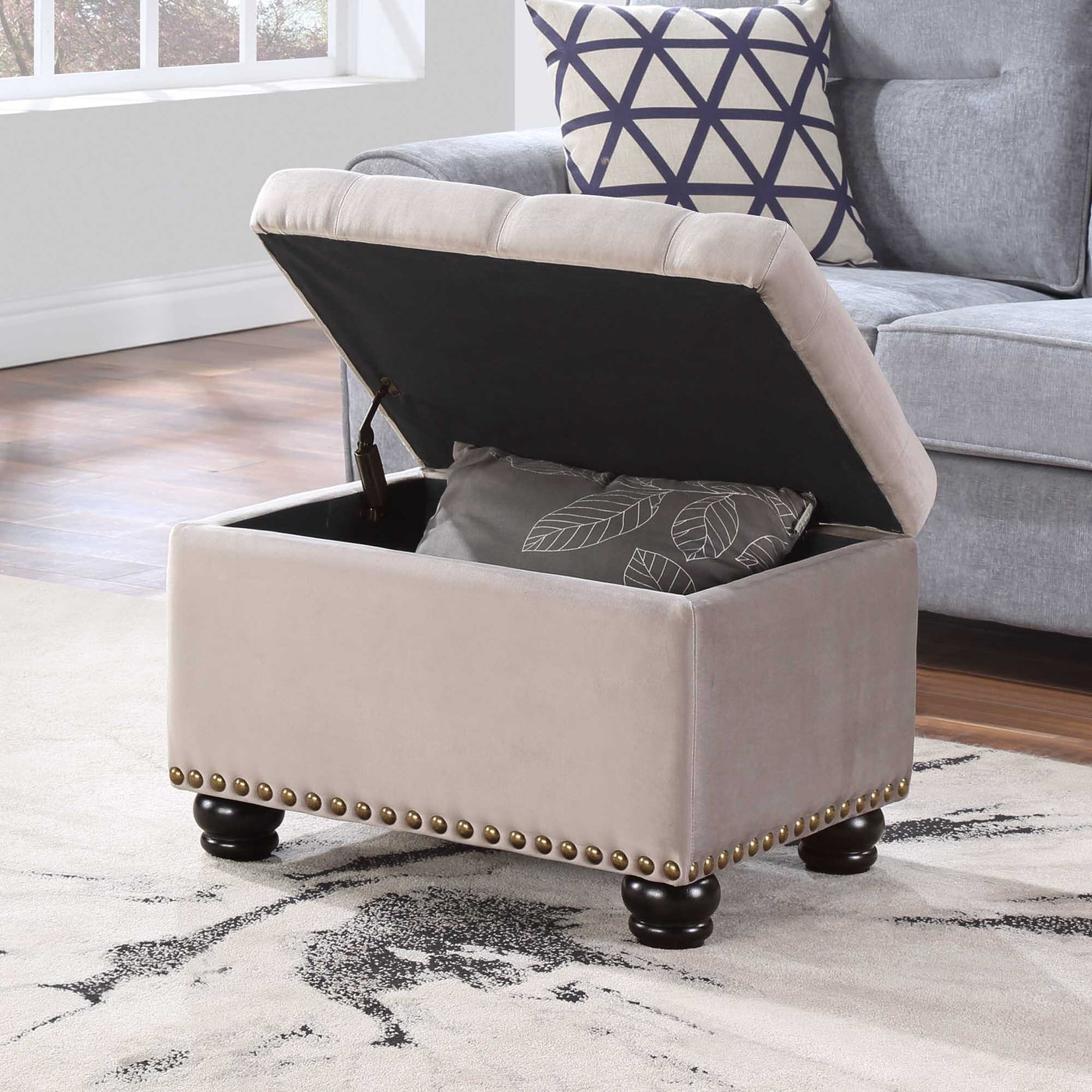 Convenience Concepts Designs4Comfort 5th Avenue Storage Ottoman
