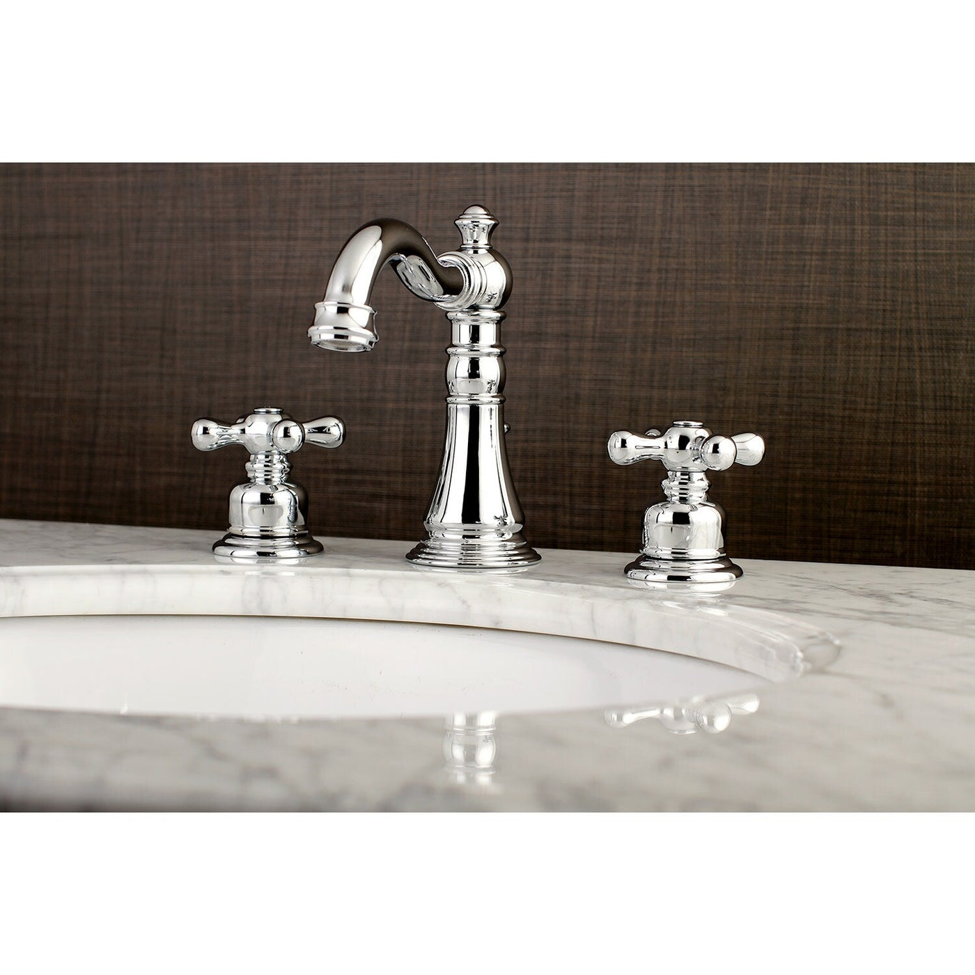 American Classic 8 in. Widespread Bathroom Faucet