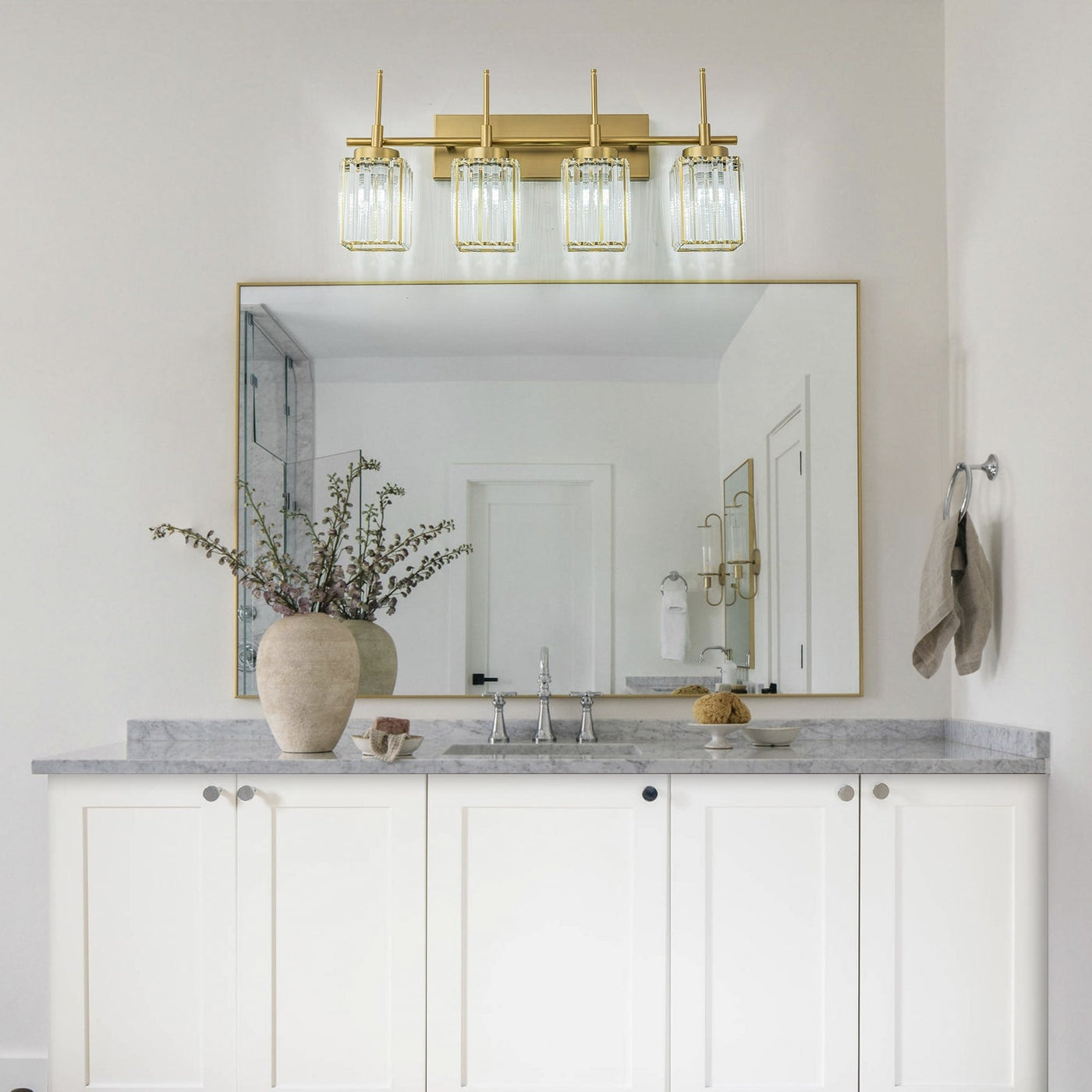 Modern Gold Dimmable Wall Light Glam Cylinder Bathroom Crystal Vanity Light Wall Sconces