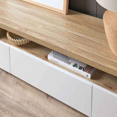 Sadie Entertainment Unit