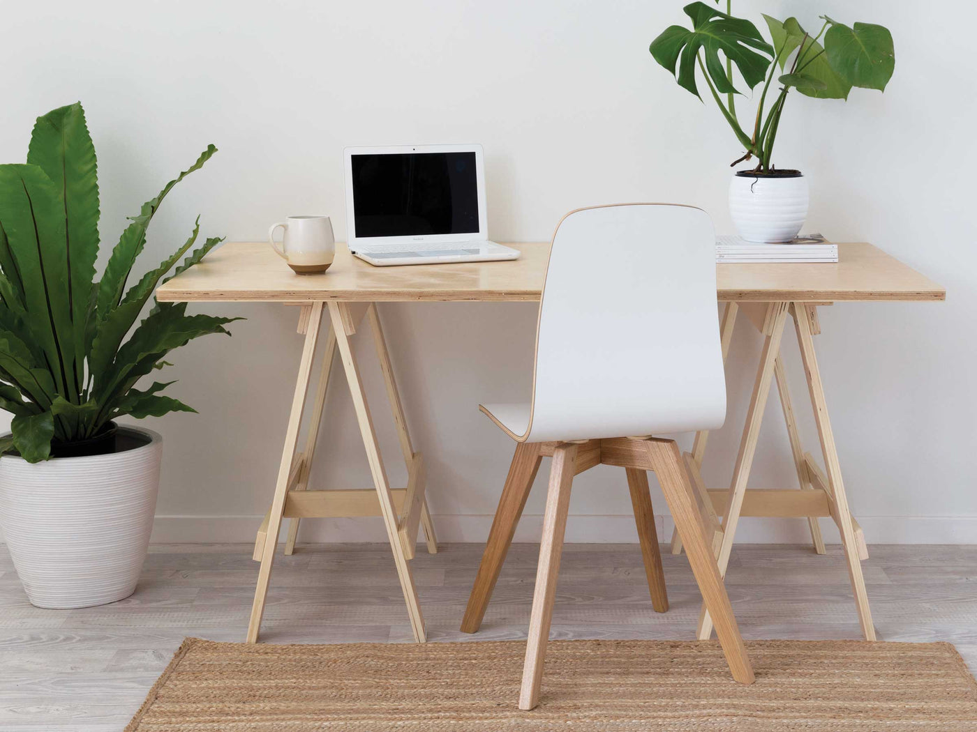 Trestle Desk - Natural Top/Natural Legs