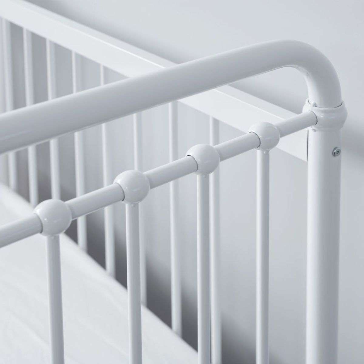 Sonata White 3-in-1 Cot Conversion Bundle