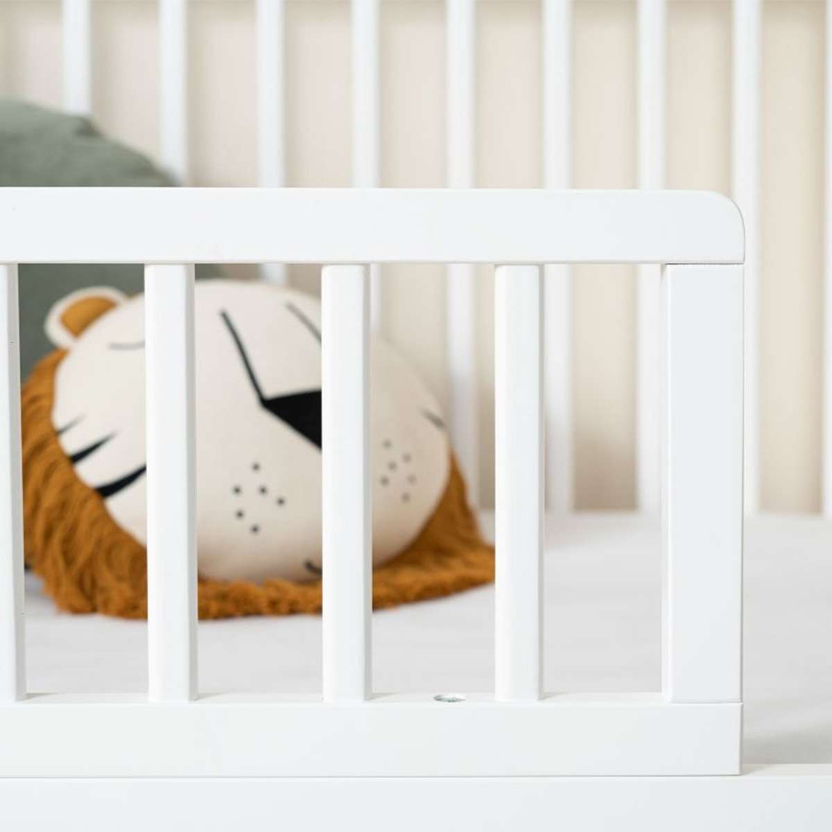 Aspiring White/Natural 3-in-1 Cot White Conversion Bundle