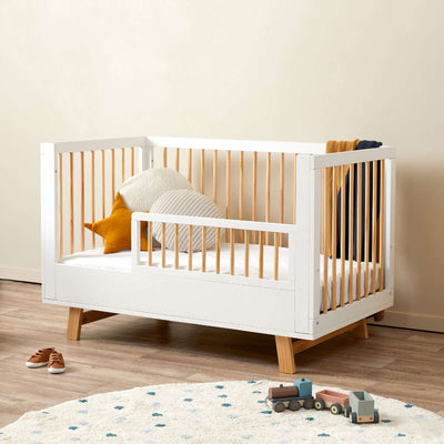 Aspen White/Natural 3-in-1 Cot Conversion Bundle