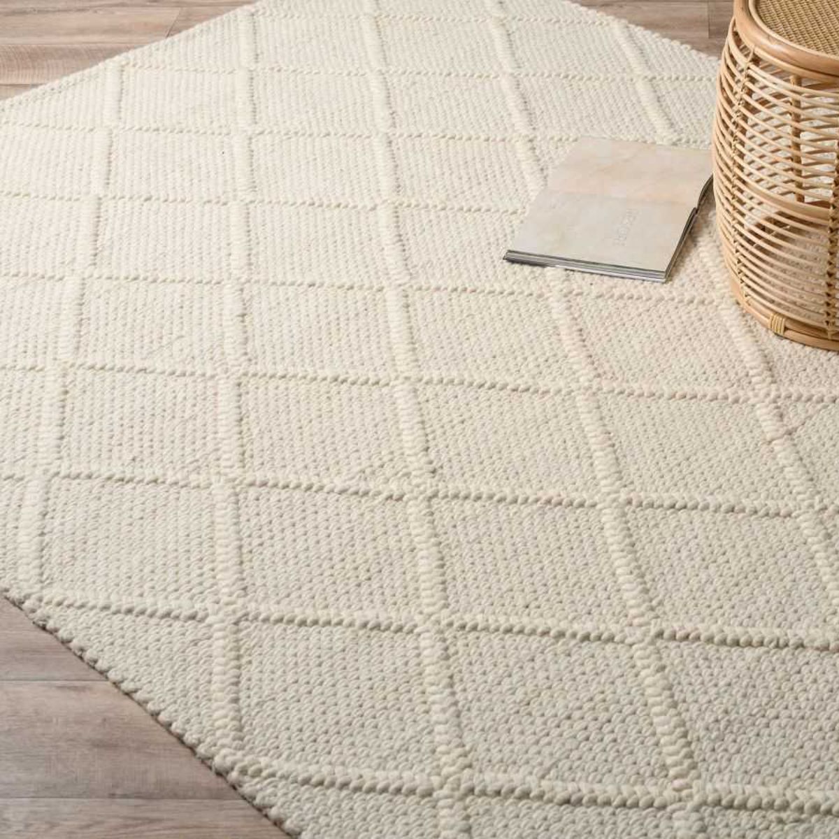Hannah Diamond Wool Blend Floor Rug - Rectangle Large