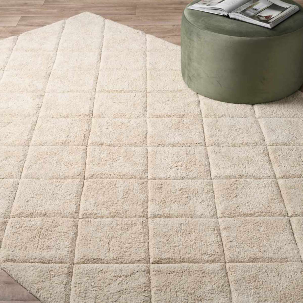 Rea Diamond Floor Rug - Large - Cream