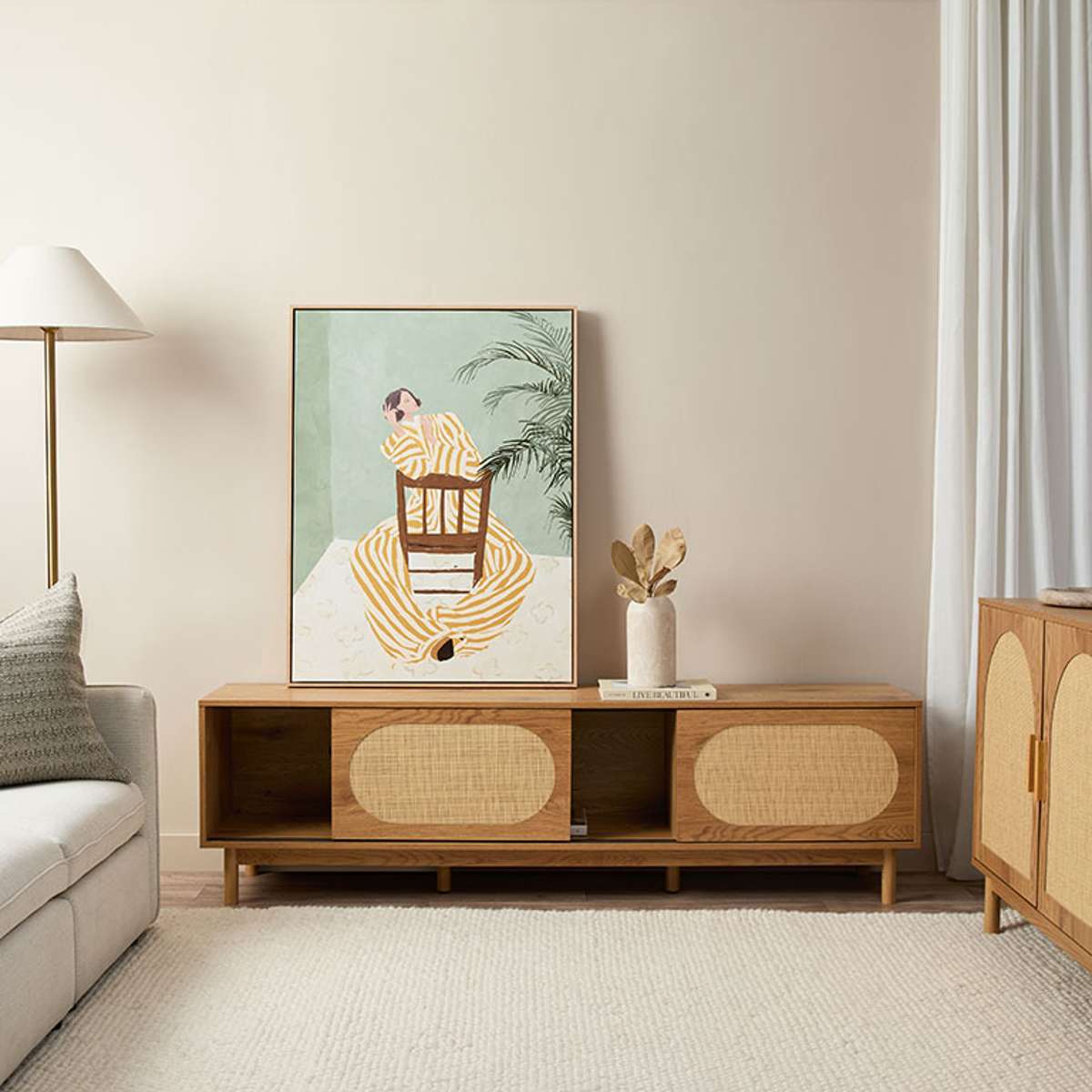 Canyon Entertainment Unit - Large