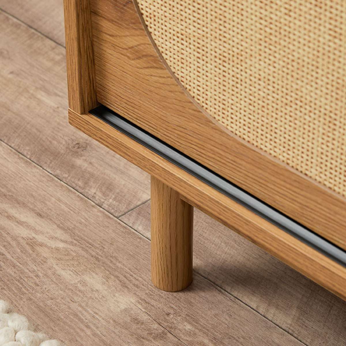 Canyon Entertainment Unit - Large