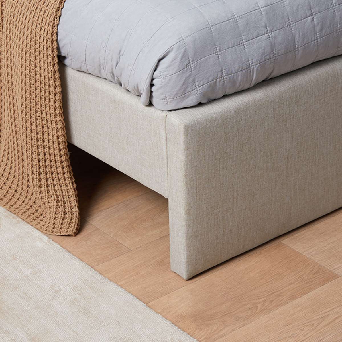 Quinn King Single Bed - Natural