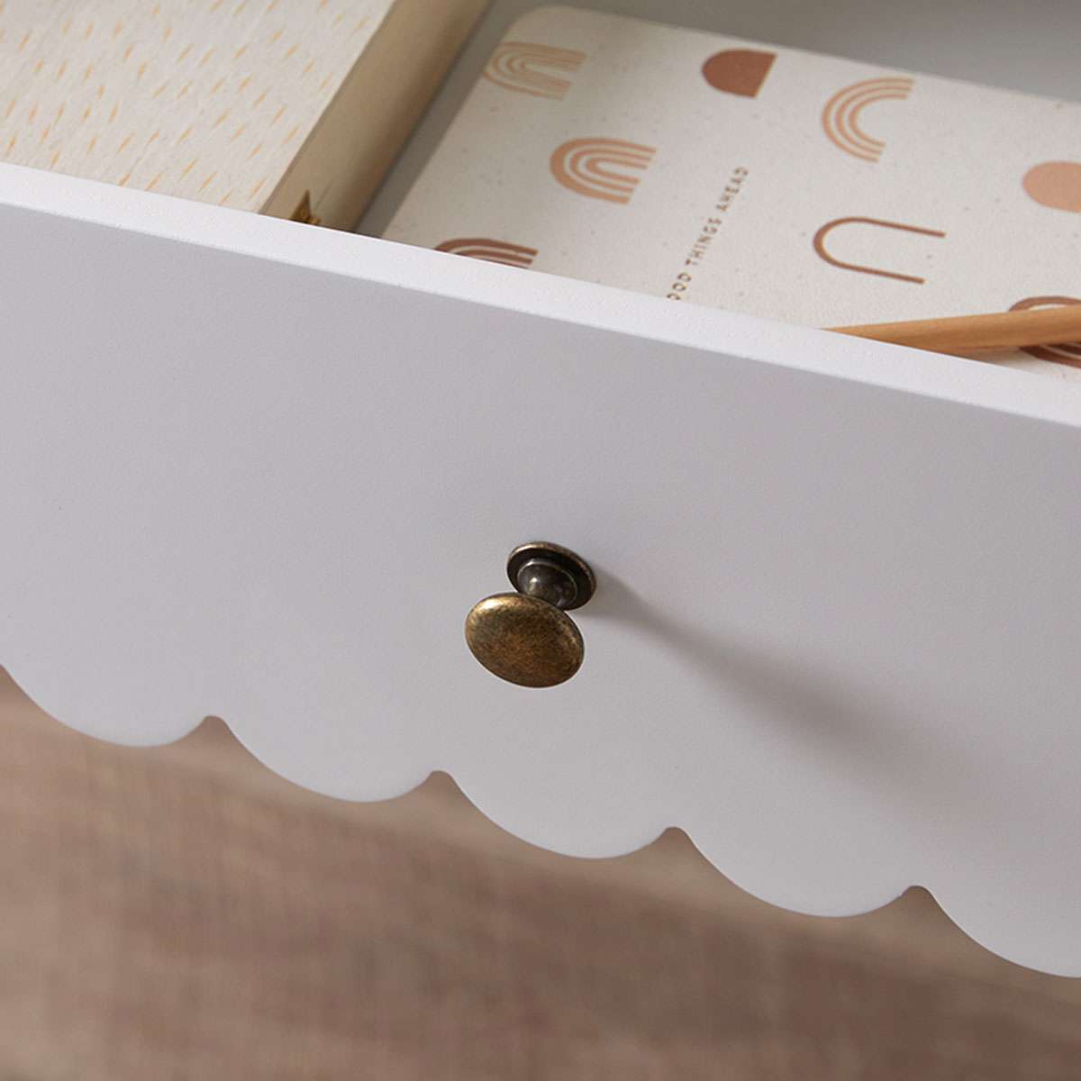 Maisie Scalloped Desk - White