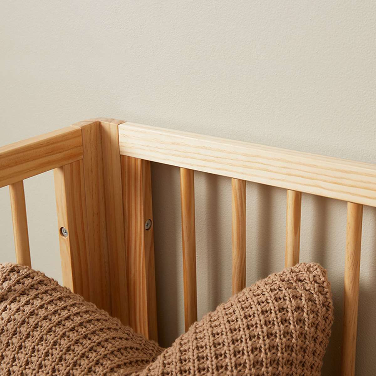 Fraser Coastal Cot - Natural