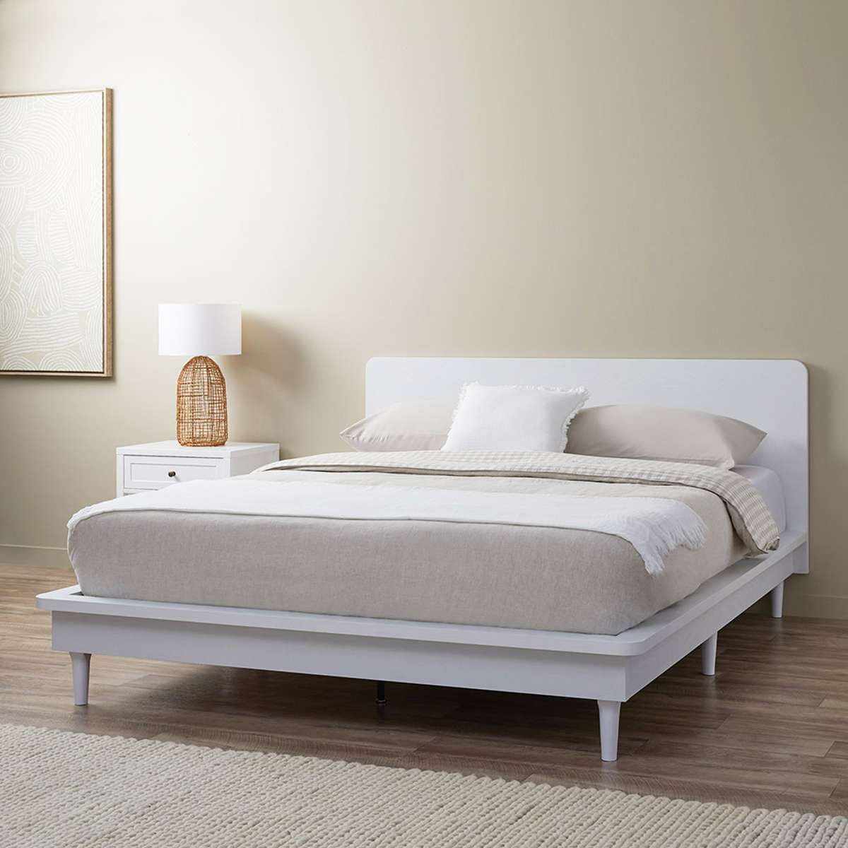 Carson Queen Bed - White