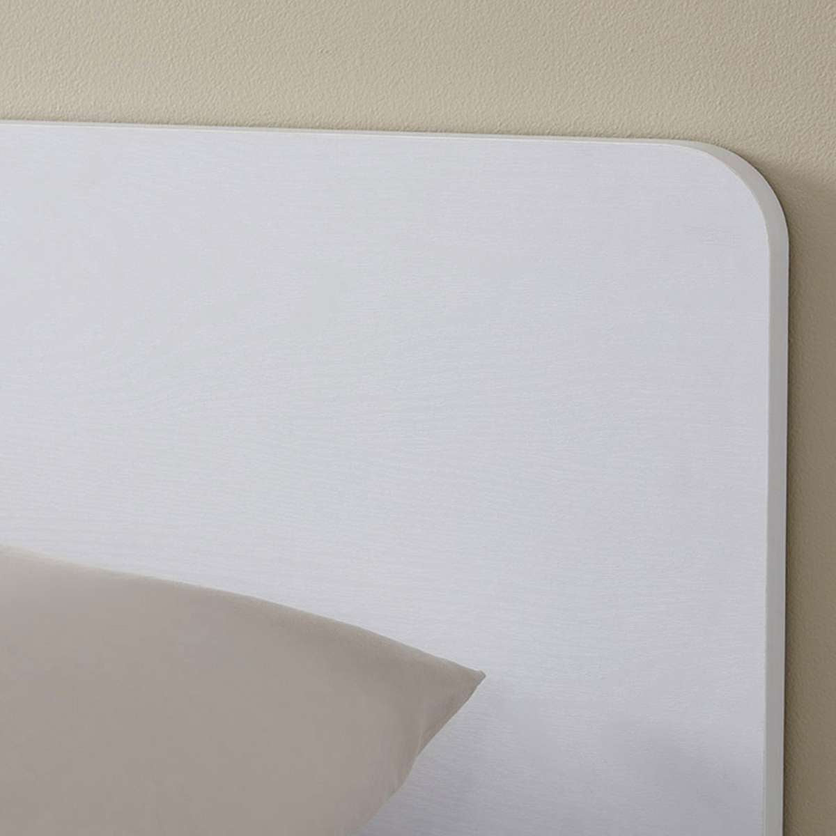 Carson Queen Bed - White