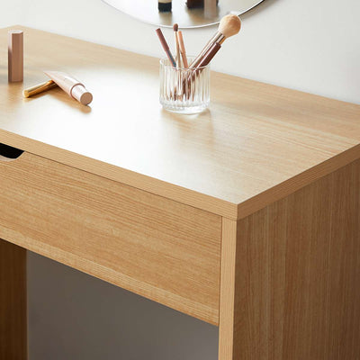 Make-Up Table - Natural