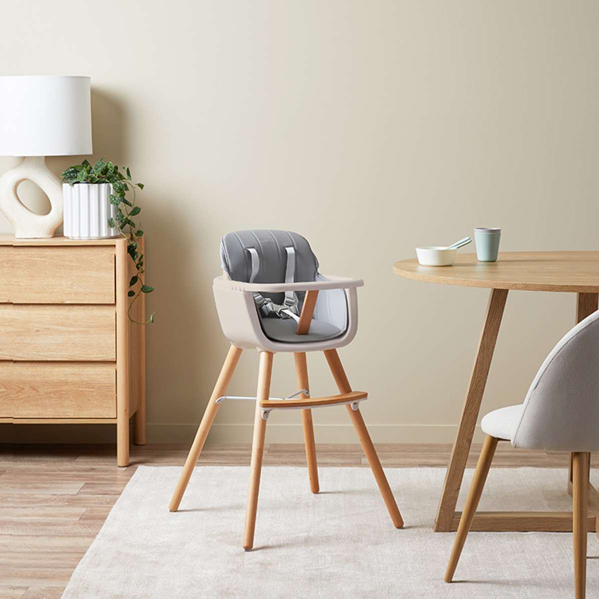 Jenson Natural Highchair - Grey