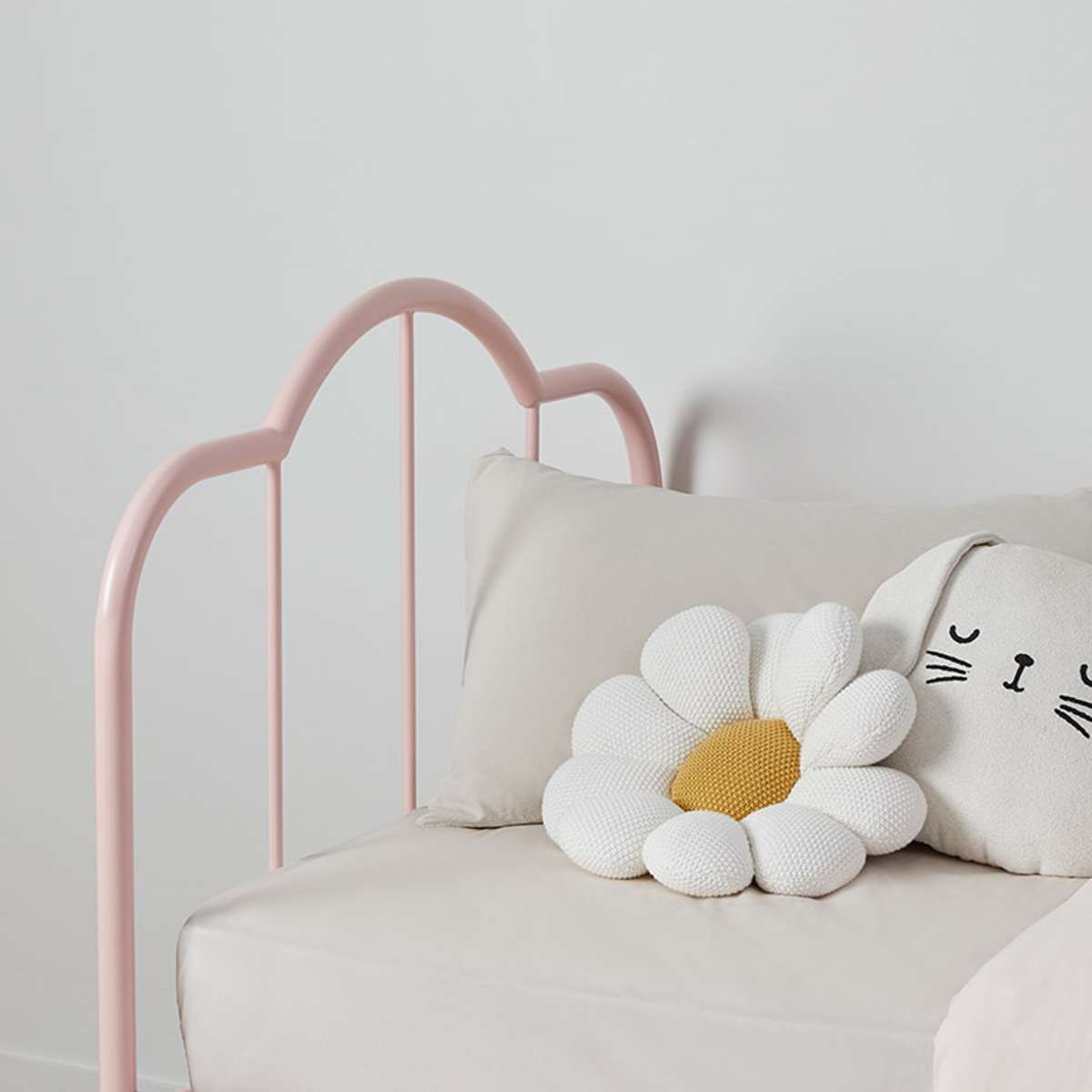 Dixie Day Bed With Trundle - Pink