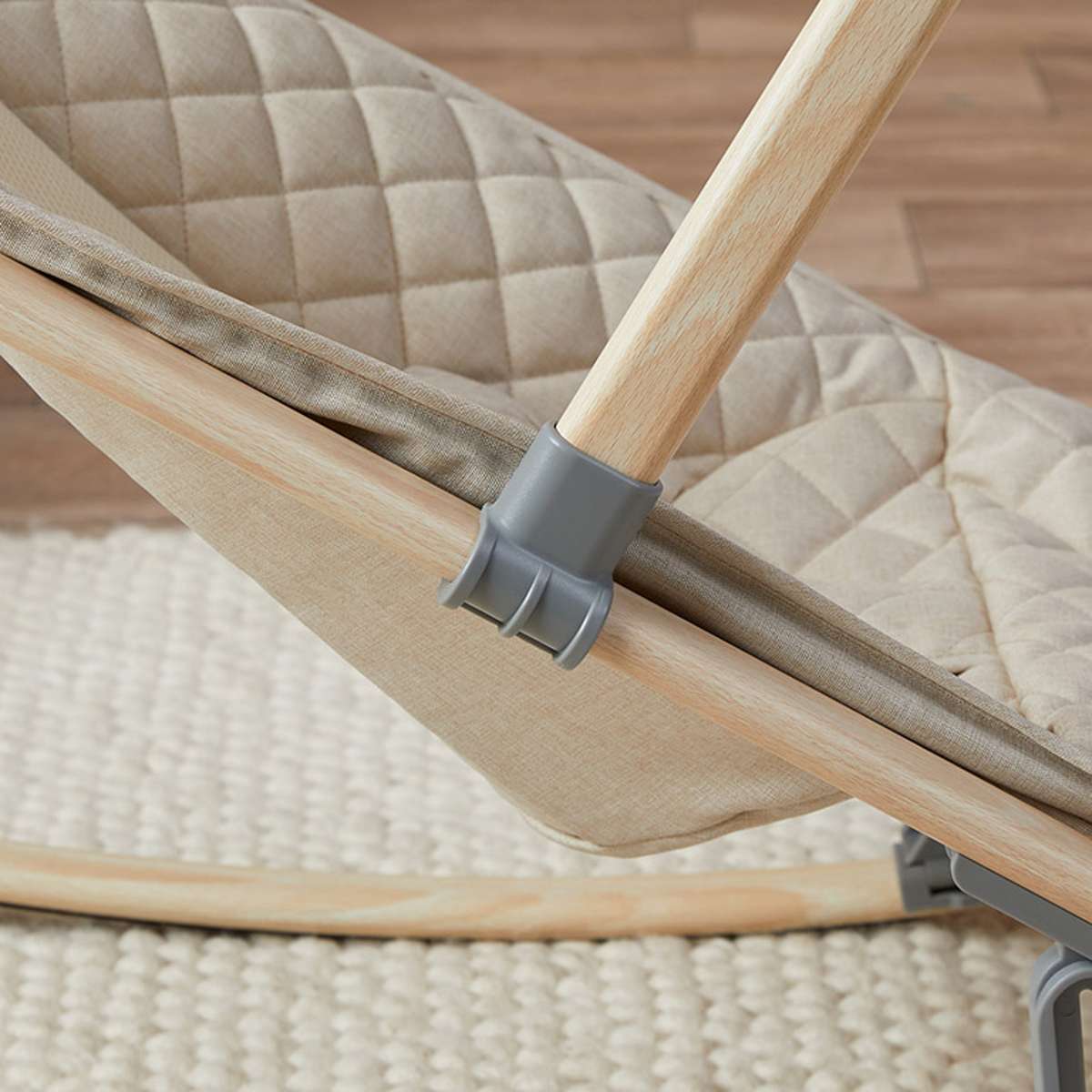 Raven Rocker - Natural