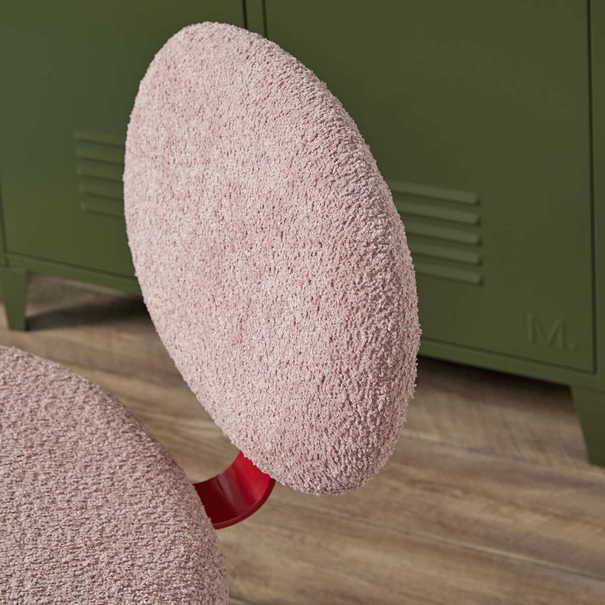 Charley Easy Chair - Pink/Red