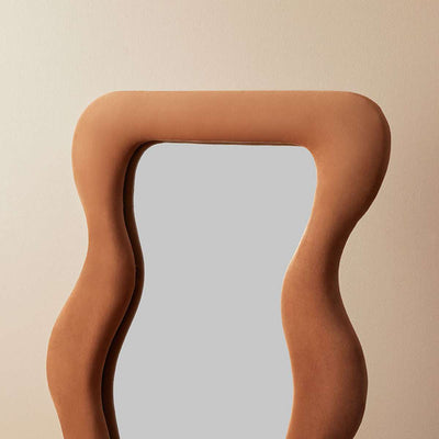Wiggly Mirror - Rust