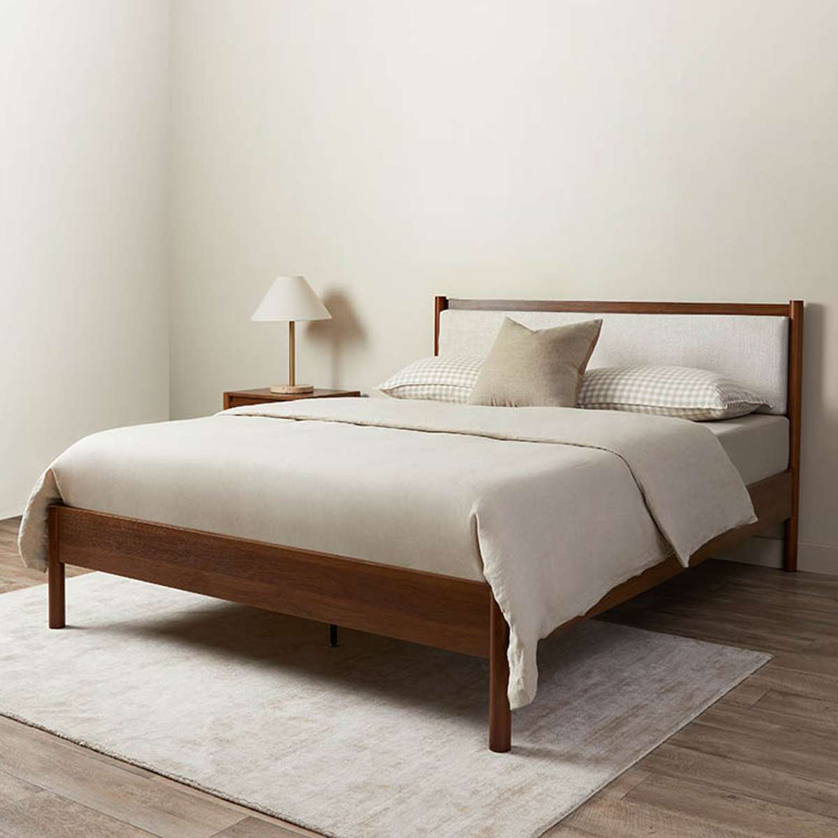 Blair Queen Bed - Walnut