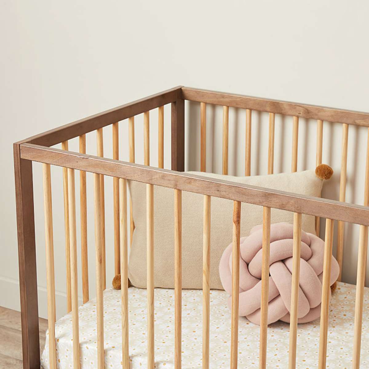 Mocka Dream Cot - Almond/Natural
