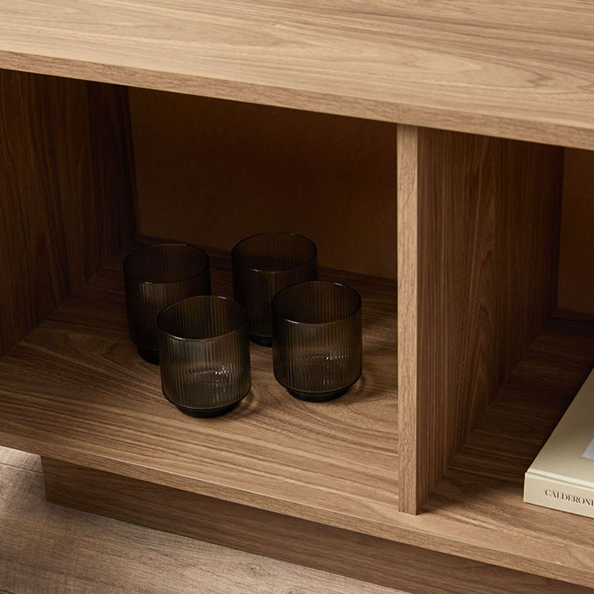 Maverick Entertainment Unit - Pecan