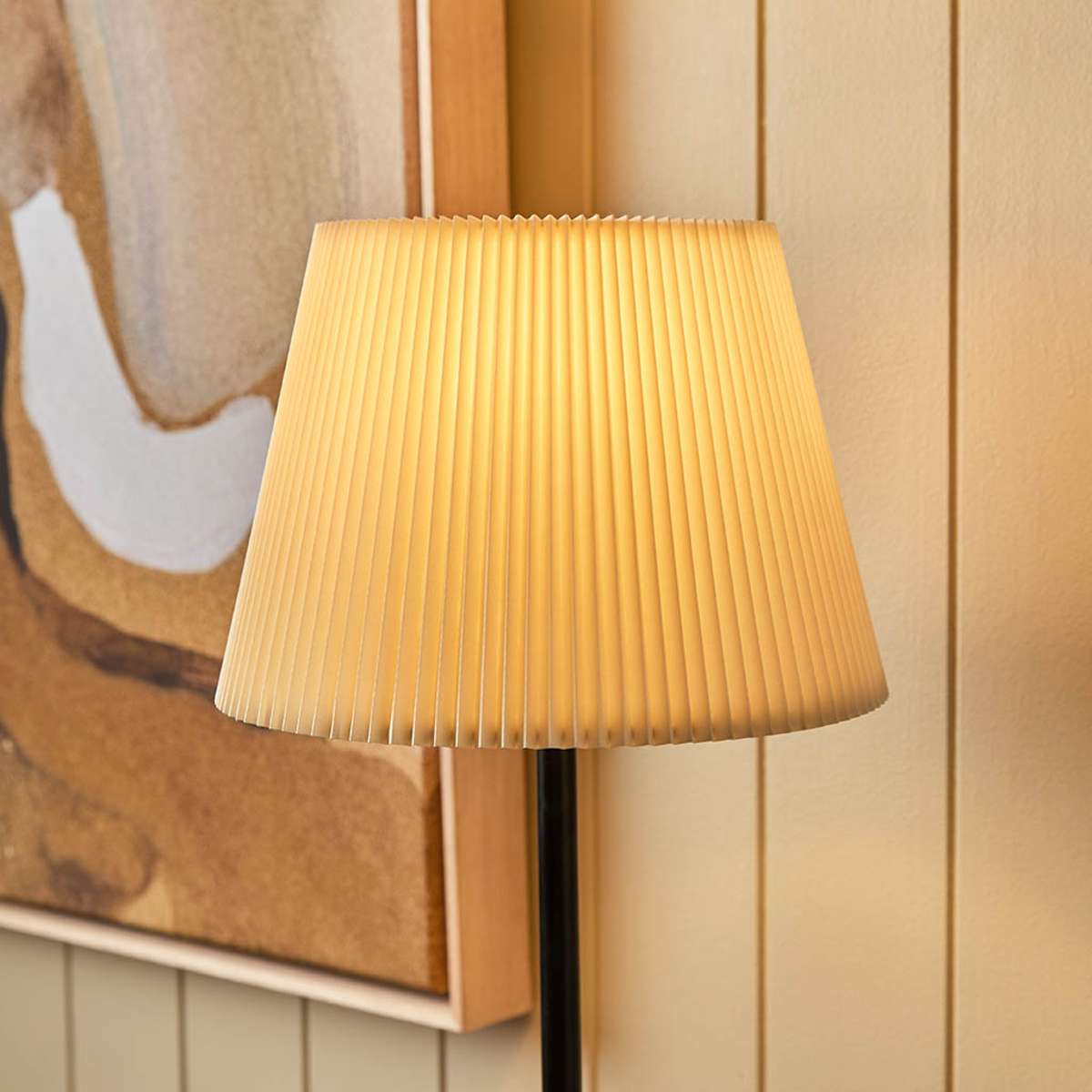 Porto Metal Table Lamp