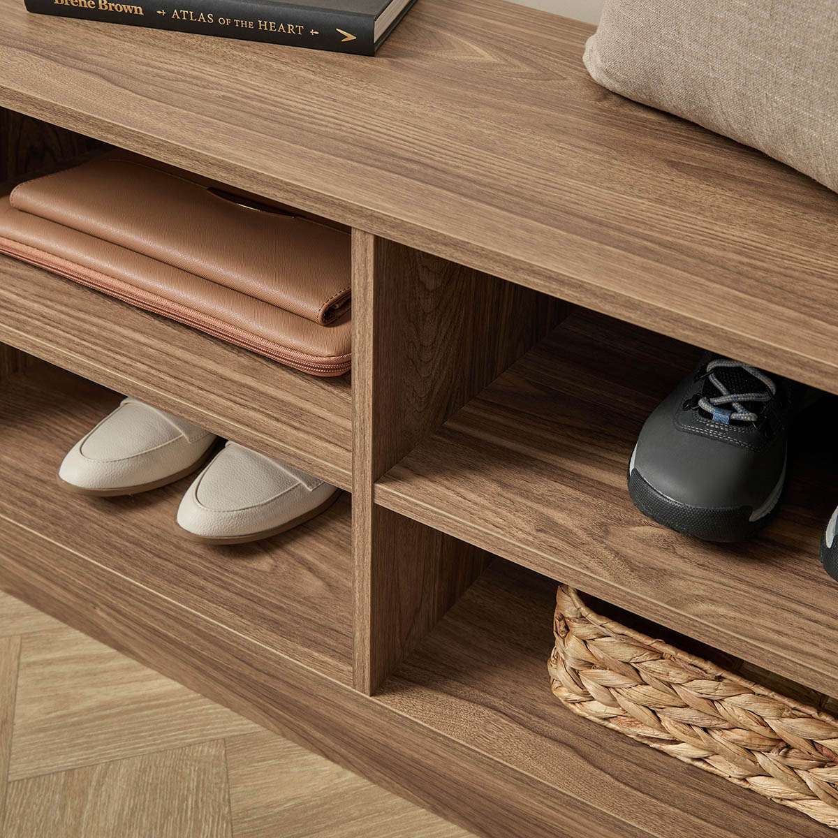 Maverick Storage Bench - Pecan
