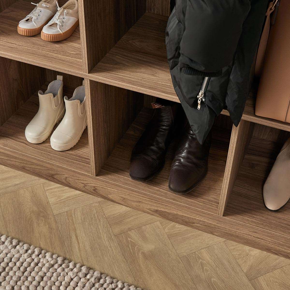 Maverick Coat Locker - Pecan