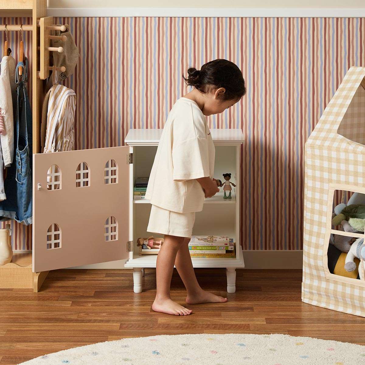 Dollhouse Bedside Table - Pink