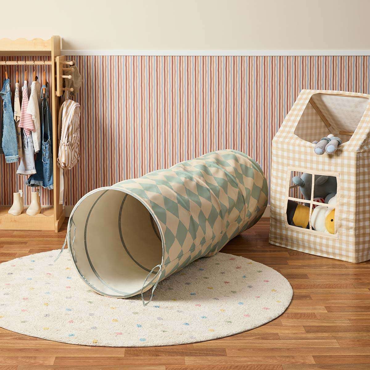 Tunnel - Green/Cream Checkerboard