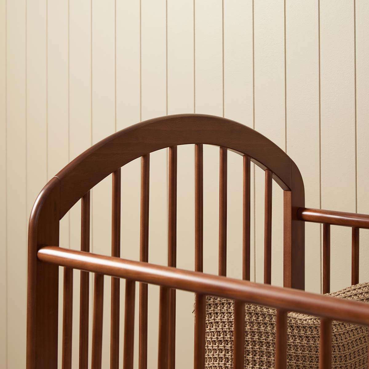 Archie Cot - Hazelnut