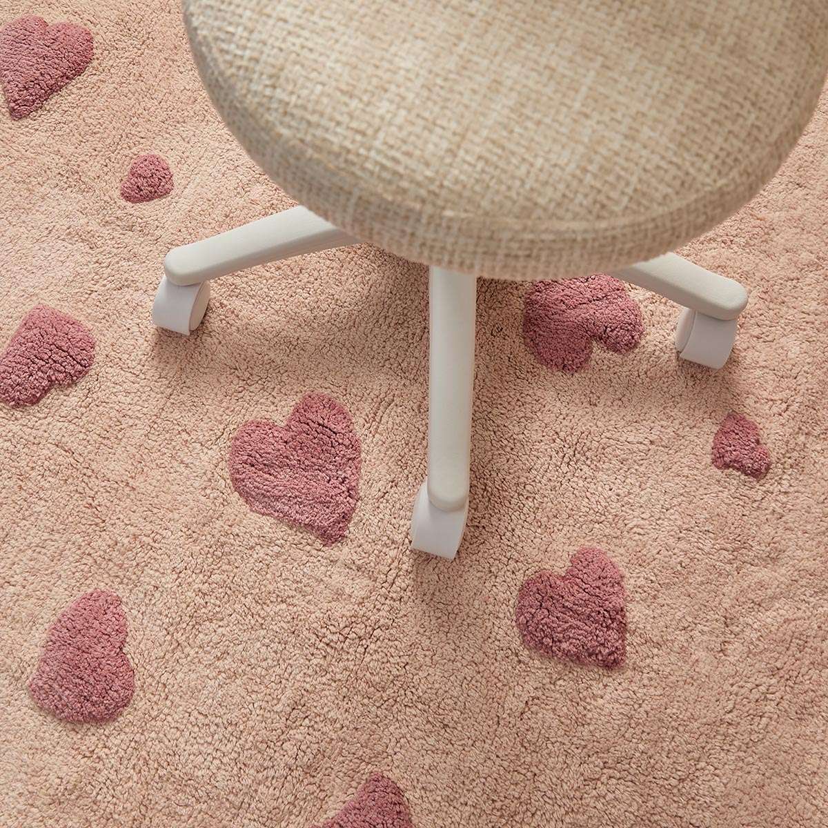Addy Rectangle Heart Rug - Pink