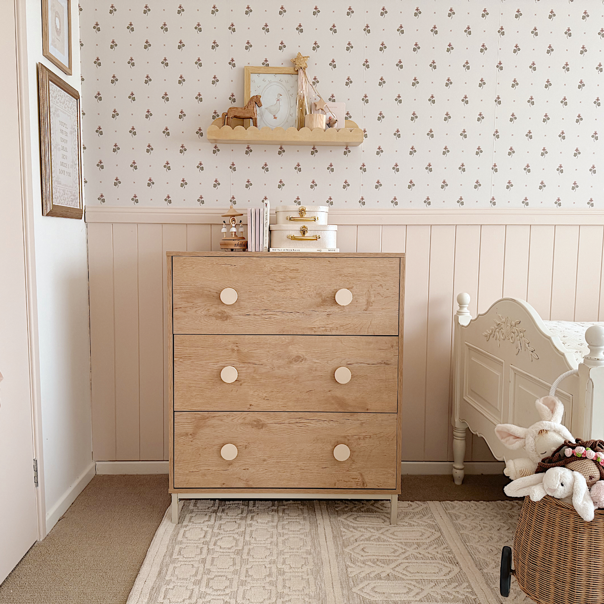 Spotty Tallboy - Cream