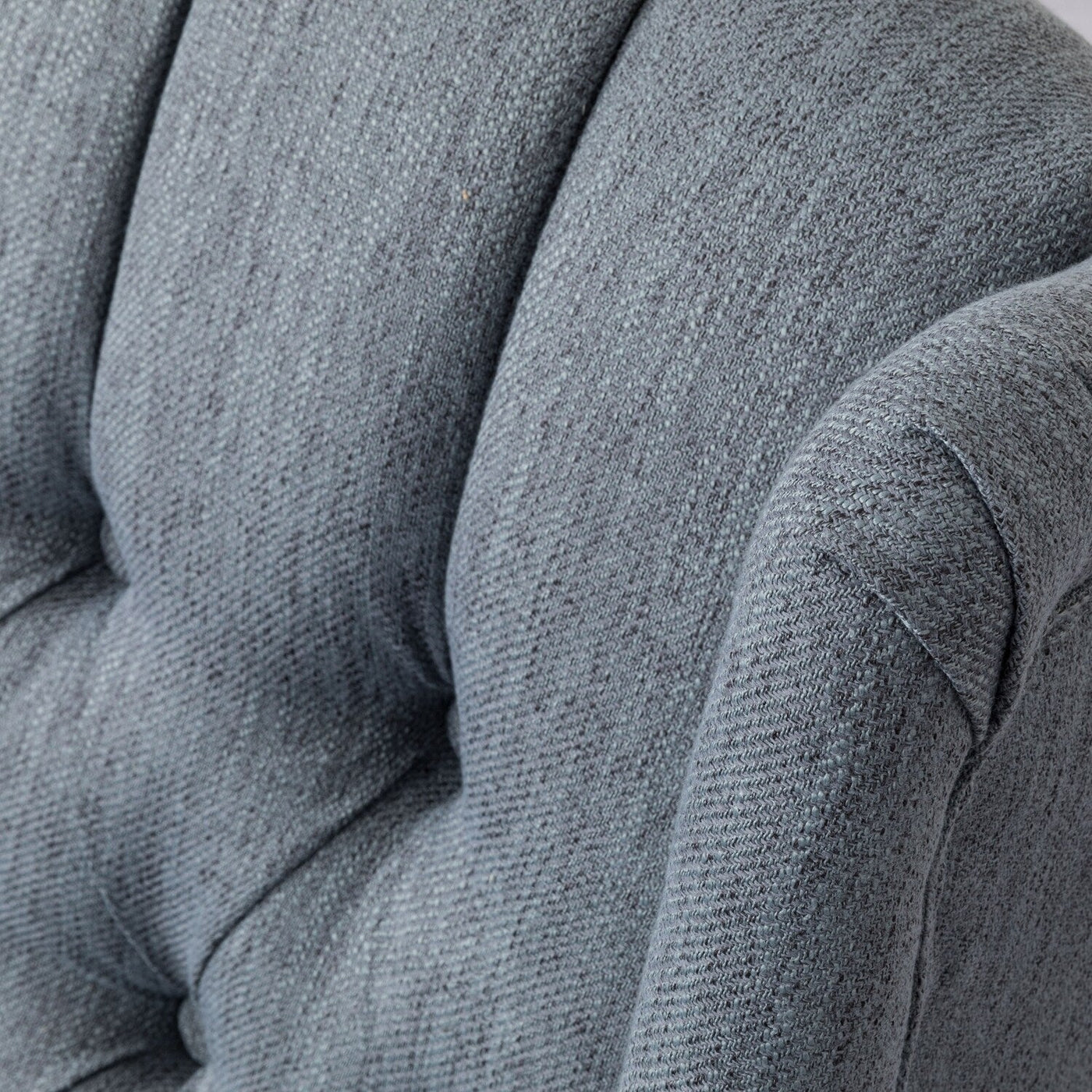 Versatile Manual Recliner Chair with Timeless Design